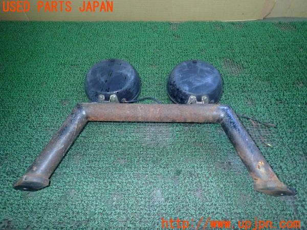 3UPJ=27940558]ジープ(J55(改))CIBIE シビエ フォグランプ ステー付き 中古_m1