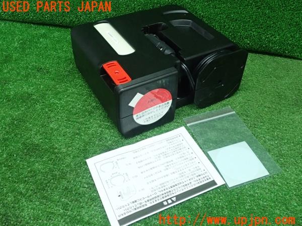 3UPJ=27950625]レクサス CT200h(ZWA10)純正 パンク修理キット エアコンプレッサー 中古_m1