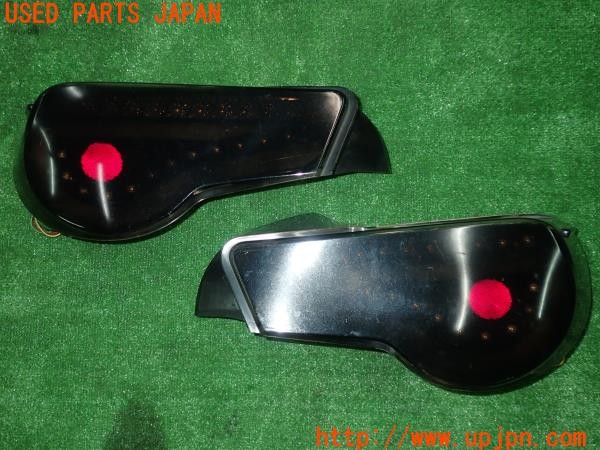 3UPJ=27960547]86(BRZ)(ZN6 A型)SONAR ソナー テールランプ SK1710-TYF8612 左右 中古_m0
