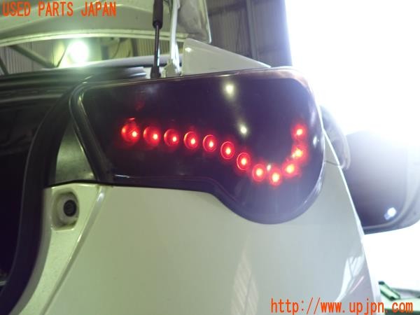 3UPJ=27960547]86(BRZ)(ZN6 A型)SONAR ソナー テールランプ SK1710-TYF8612 左右 中古_m4