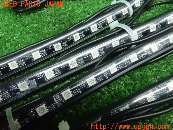 3UPJ=27980512]スカイライン 25GT-X(ER34)前期 社外 LEDイルミ フットランプ 中古_m2