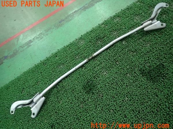 3UPJ=27980705]スカイライン 25GT-X(ER34)前期 純正? フロントタワーバー 中古_m2