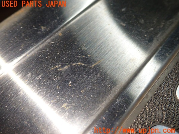 3UPJ=28010012]ランクル100(UZJ100W)前期 純正 リアバンパーステップガード 中古_m4