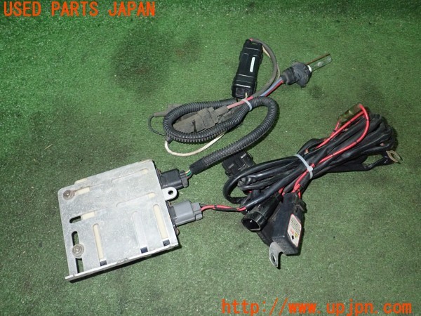 3UPJ=28010512]ランクル100(UZJ100W)前期 BELLOF ベロフ SPEC LE MANS GT HIDキット② フォグランプ 12V 中古_m1