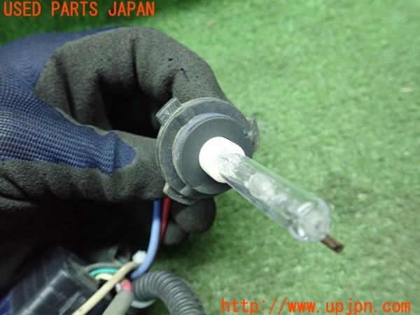 3UPJ=28010512]ランクル100(UZJ100W)前期 BELLOF ベロフ SPEC LE MANS GT HIDキット② フォグランプ 12V 中古_m3