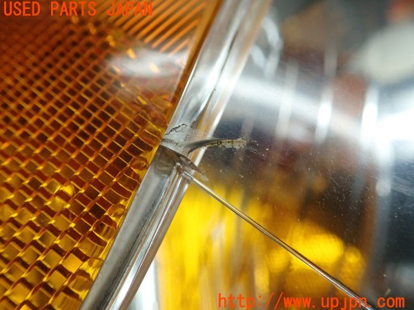 3UPJ=28010523]ランクル100(UZJ100W)前期 純正 コーナーランプ 中古_m2