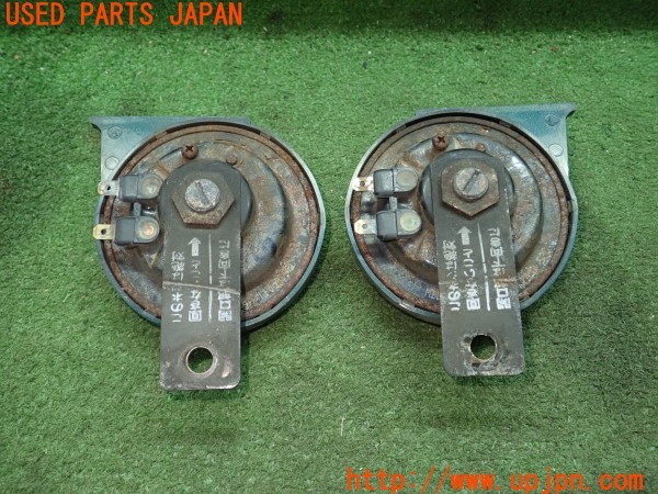 3UPJ=28010563]ランクル100(UZJ100W)前期 MITSUBA ミツバ ALPHA HORN アルファホーン MBH-2E11 MBL-2E12 ホーン 中古_m1