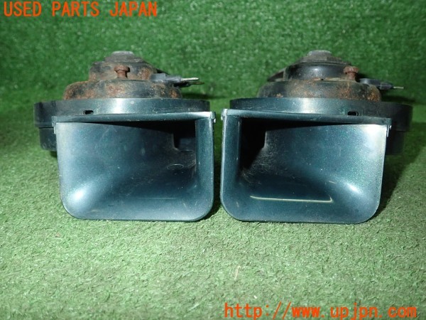 3UPJ=28010563]ランクル100(UZJ100W)前期 MITSUBA ミツバ ALPHA HORN アルファホーン MBH-2E11 MBL-2E12 ホーン 中古_m2