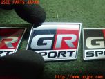 3UPJ=28030008]86(BRZ)GRスポーツ(ZN6 G型)純正 エンブレム フェンダー トランク 中古_s2