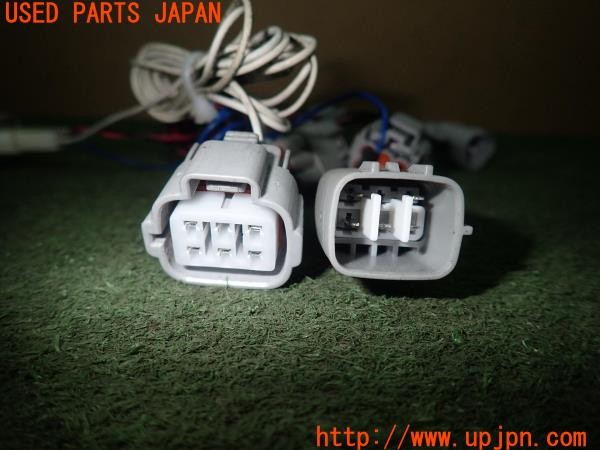 3UPJ=28040550]ハリアー(ZSU60W)社外 ポジションデイライト化キット ハーネス 中古_m1