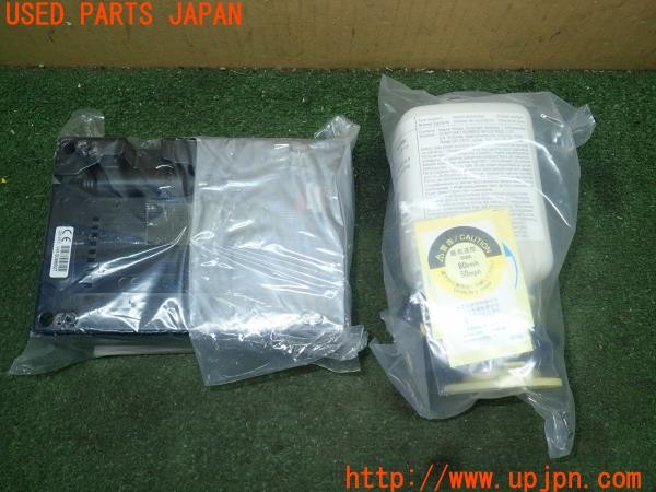3UPJ=28040625]ハリアー(ZSU60W)純正 パンク修理キット 中古_m1