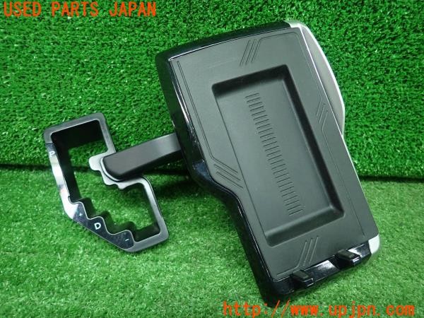 3UPJ=28080631]ハリアー(ZSU60W)槌屋ヤック YAC ヤック スマホトレイ スマホホルダー スマホスタンド 中古_m0