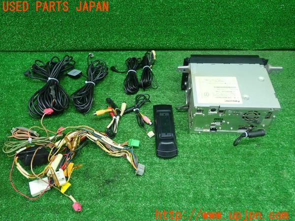 3UPJ=28090504]ハイエースバン 200系(KDH201V 2型)Panasonic パナソニック HDDナビ CN-HDS700TD 中古_m1