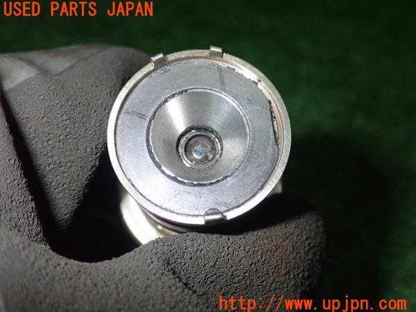 3UPJ=28140102]プジョー 5008 GTブルーHDi(P87AH01)純正 9801187080 アドブルーインジェクター 中古_m2