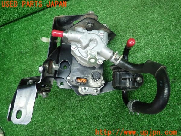3UPJ=28200112]アウトランダーPHEV(GG2W)前期 純正 オイルポンプ 中古_m1