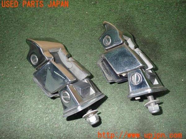 3UPJ=28280053]ジープ ラングラー(TJ40S)社外 ボンネットキャッチ エンジンフードフック 中古_m1