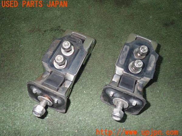 3UPJ=28280053]ジープ ラングラー(TJ40S)社外 ボンネットキャッチ エンジンフードフック 中古_m2