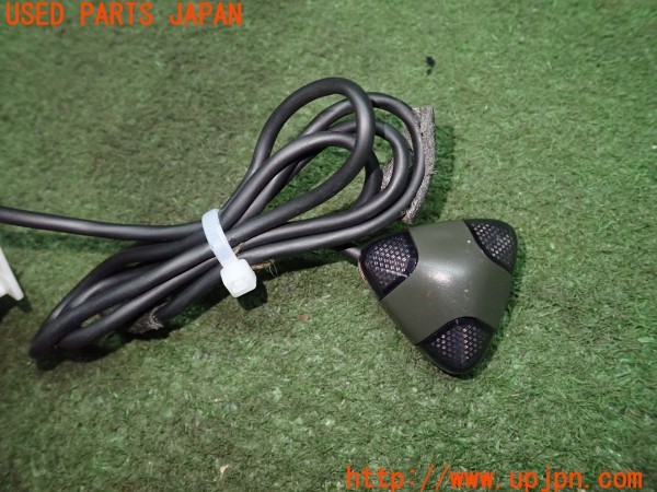 3UPJ=28300539]ハイエースバン 200系(TRH200V 3型)純正 61C148-0000 61C484-0001 セキュリティ 中古_m2