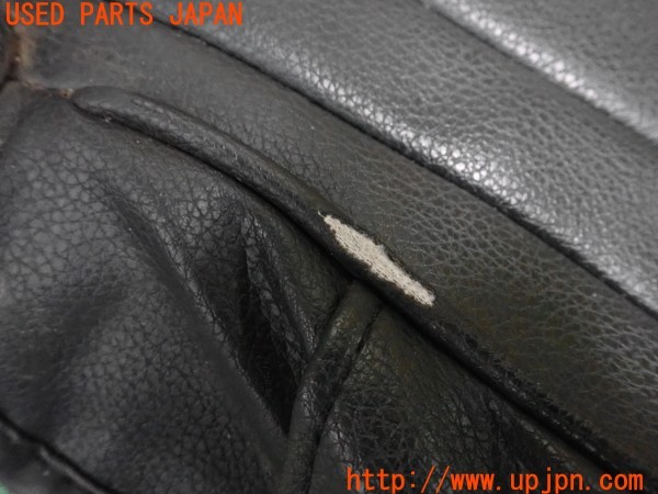 3UPJ=28300608]ハイエースバン 200系(TRH200V 3型)Clazzio クラッツィオ 13PTB0238K シートカバー 中古_m3