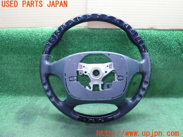 3UPJ=28300617]ハイエースバン 200系(TRH200V 3型)社外 ステアリング 380mm中古_m1