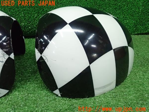 3UPJ=28370012]BMW ミニ(MINI)クーパーS(MF16S R56)社外 ドアミラーカバー 左右セット 中古_m3