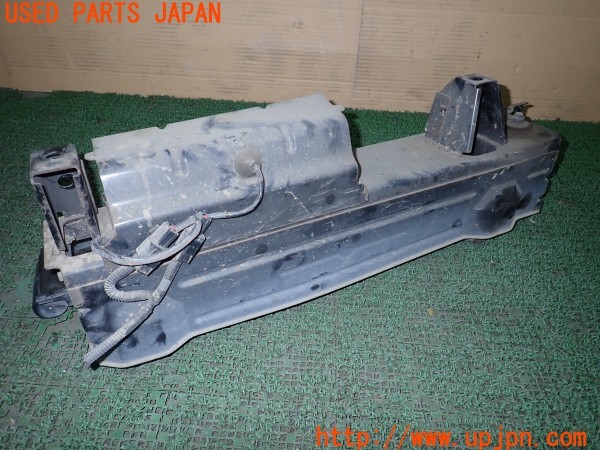 3UPJ=28440012]デリカスペースギア(PD6W)後期 純正 リア 左サイドステップ 電動オートステップ 中古_m1