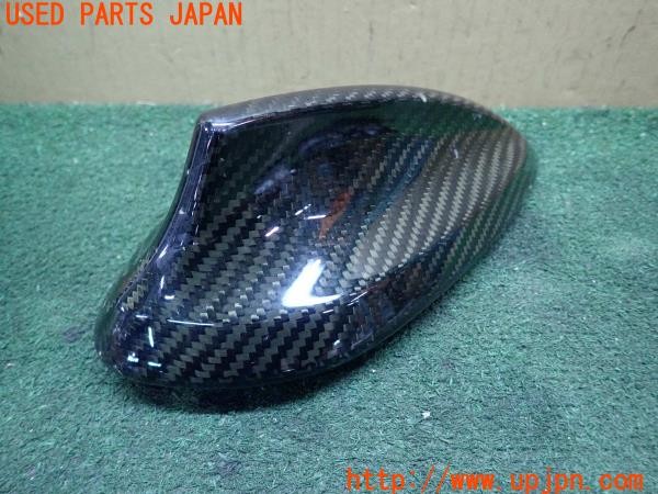 3UPJ=28480003]BMW M2 クーペ(1H30G F87)純正 7854466-03 ドルフィンアンテナ 社外 カーボン調カバー付き 中古_m1