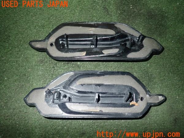 3UPJ=28480012]BMW M2 クーペ(1H30G F87)純正 フロントフェンダーガーニッシュ 社外 カーボン調カバー付き 中古_m3