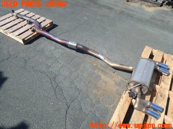 3UPJ=28480152]BMW M2 クーペ(1H30G F87)純正 マフラー 中古 【引取限定】_m0