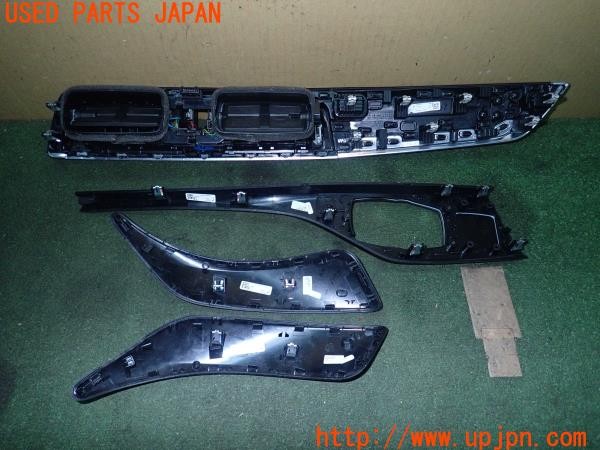3UPJ=28480645]BMW M2 クーペ(1H30G F87)純正 カーボンダッシュボードパネル インテリアパネル 内装パネル 右ハンドル 中古_m4