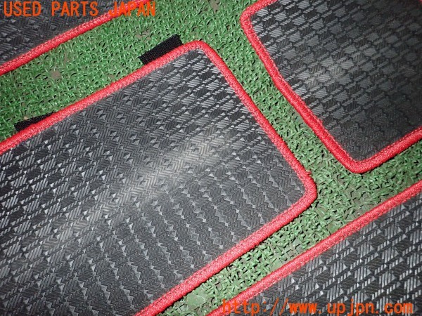 3UPJ=28520629]レヴォーグ 2.0 STI Sport EyeSight(VMG)後期 ARTIGIANO アルティジャーノ フロアマット ロングラゲッジマット付き 中古_m3