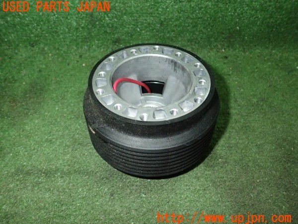 3UPJ=28620618]ランクルプラド(KZJ78W)後期 Works Bell ワークスベル ステアリングボス 中古_m0