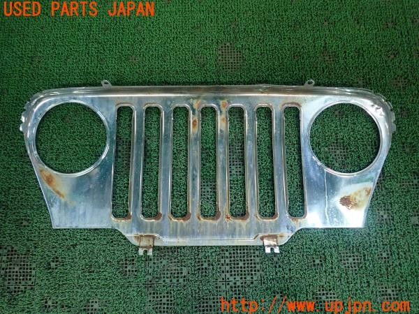 3UPJ=28630047]ジープ ラングラー(TJ40S)社外 フロントグリル フェイスパネル 中古_m4
