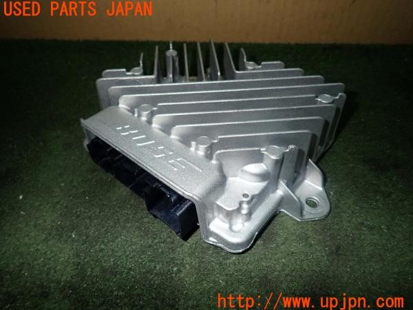 3UPJ=28660511]ノート オーラ(FE13)後期 純正 28061-6XL2A BOSE オーディオアンプ 中古_m0