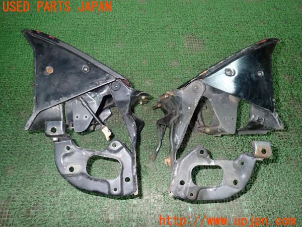 3UPJ=28720050]180SX タイプR(RPS13(改))中期 純正 ヘッドライトハウジング リトラクタブル フレーム ブラケット パネル 中古_m2