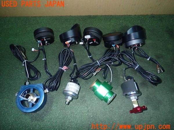 3UPJ=28730500]フェアレディZ 300ZX 2シーター(Z32)前期 AUTO GAUGE オートゲージ 追加メーター 電圧 燃圧 油圧 油温 水温 60φ 中古_m3