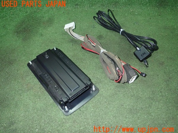 3UPJ=28810503]マツダ CX-8(KG2P)純正ビルトイン 三菱電機 ミツビシ ETC車載器 中古_m1