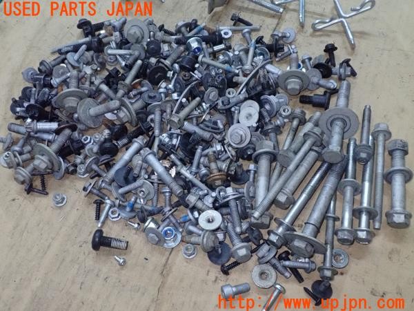 3UPJ=28890720]ジャガー XF(J05FA)ネジ・ナット・ステー類 セット ジャンク_m2