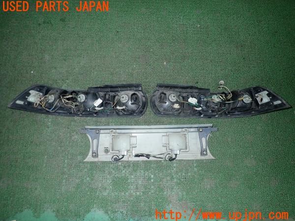 3UPJ=28900547]MR2 Gリミテッド(SW20 3型)純正加工 75082-170505 KOITO 33-08115 テールランプ ガーニッシュ 中古_m3