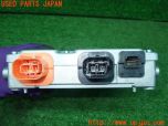 3UPJ=28930580]ヤリス(YARIS) ハイブリッド(MXPH10)純正 5365091 ボルテージインバーター 中古_s2