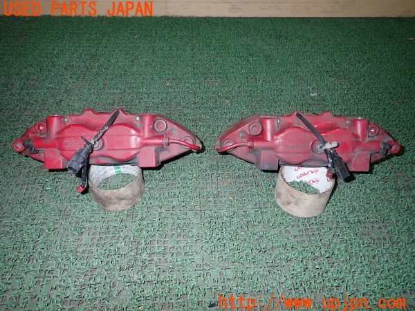 3UPJ=29010301]アルファロメオ 147 GTA(937AXL)純正 brembo ブレンボ フロントキャリパー 中古_m1