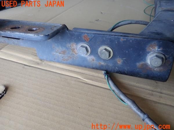 3UPJ=29020043]ランクルプラド(KDJ95W)社外ヒッチメンバー 中古_m4