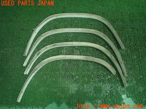 3UPJ=29030011]ランドクルーザー100(UZJ100W)中期 社外 オーバーフェンダー ジャンク_m1