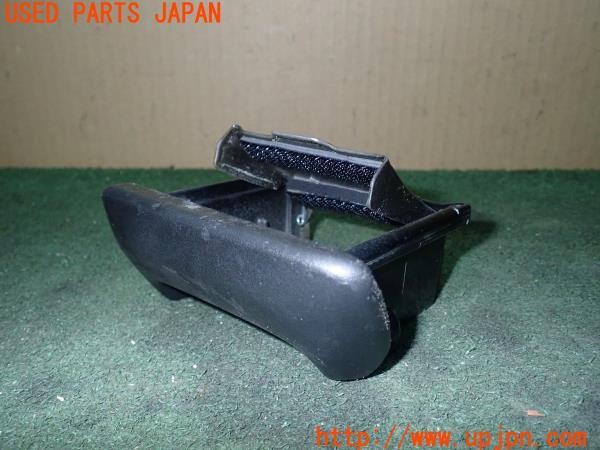 3UPJ=29030652]ランドクルーザー100(UZJ100W)中期 純正 灰皿 吸い殻入れ ホルダー 中古_m0
