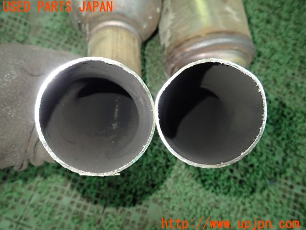 3UPJ=29050159]BMW Z4(LM30 E89)純正 7 589 585 触媒 中古_m3