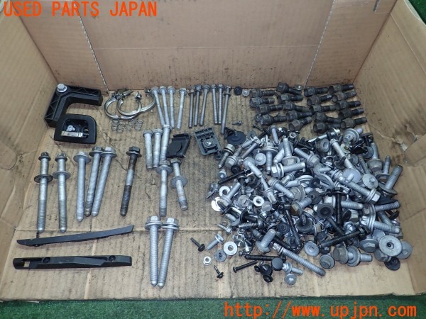 3UPJ=29050720]BMW Z4(LM30 E89)ネジ・ナット・ステー類 セット ジャンク_m0