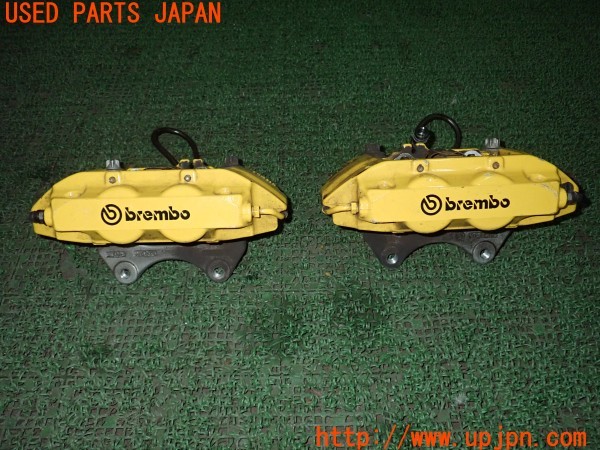 3UPJ=29130301]アバルト 695 エッセエッセ(型式不明)brembo ブレンボ フロントキャリパー 中古_m0