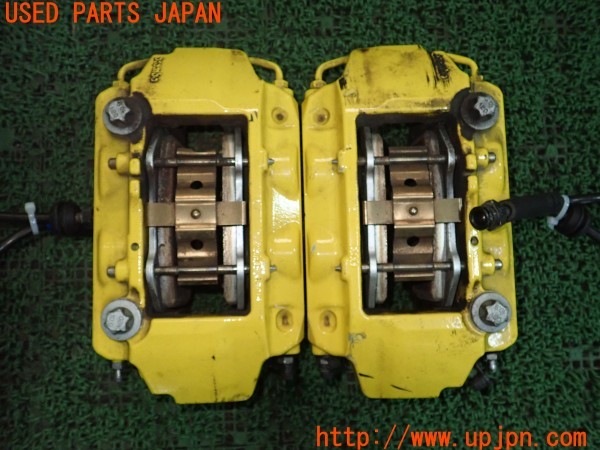 3UPJ=29130301]アバルト 695 エッセエッセ(型式不明)brembo ブレンボ フロントキャリパー 中古_m2