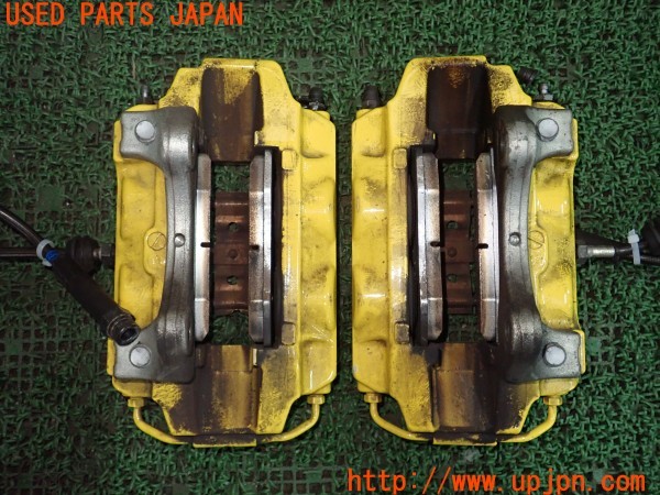 3UPJ=29130301]アバルト 695 エッセエッセ(型式不明)brembo ブレンボ フロントキャリパー 中古_m3