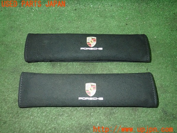 3UPJ=29170001]ポルシェ マカン ターボ(95BCTL 95B型)社外 シートベルトパッド 中古_m0